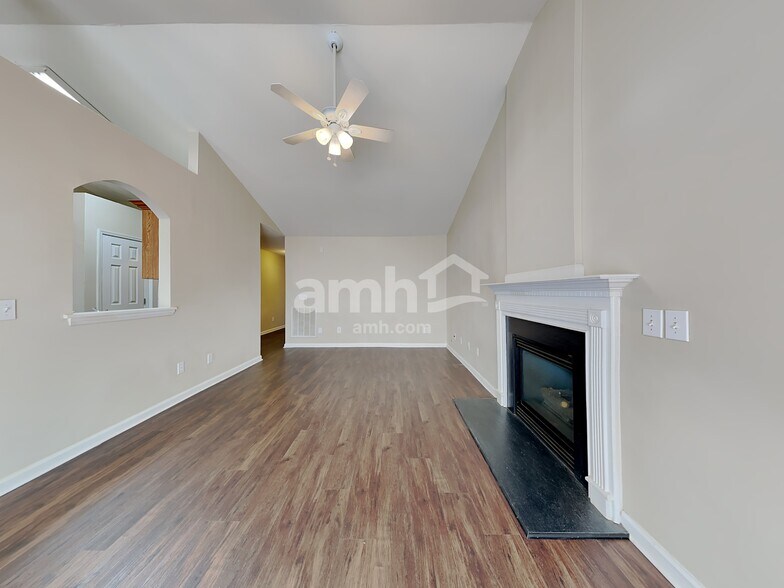 Building Photo - 3702 Tuxford Ln