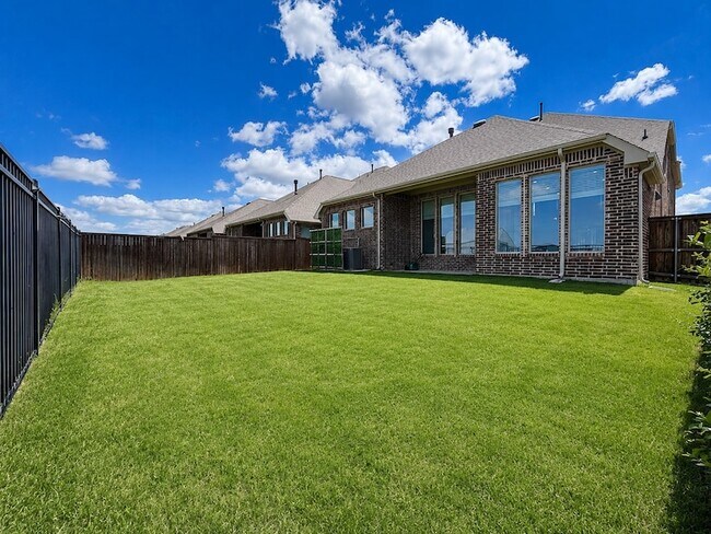 Building Photo - 17293 Texas Pistache Dr
