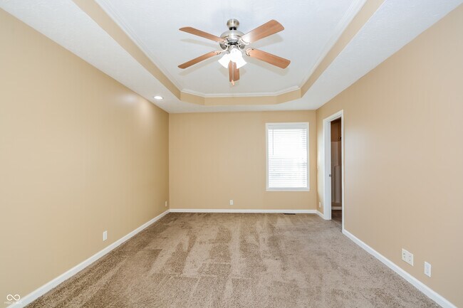 Building Photo - 950 S Goldenrod Ln
