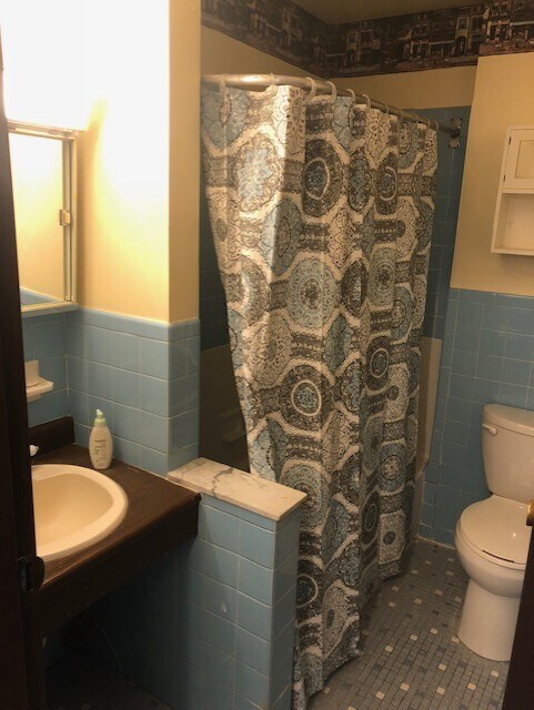 Bathroom2 - 56 68th St