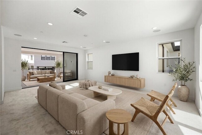 Building Photo - 164 Apron