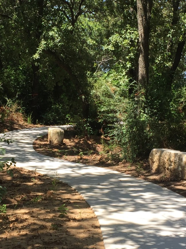 Walking Trail - Sequoia Village