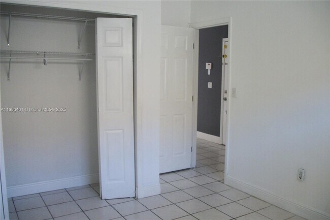 Building Photo - 9307 NW 121st St