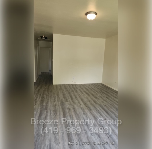 Building Photo - 2074 Price St