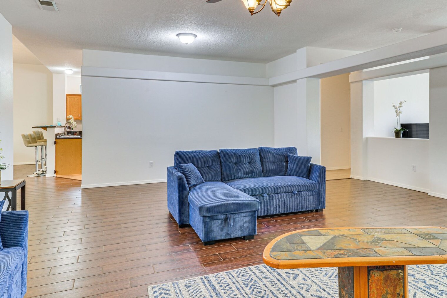 Building Photo - 878 Loma Pinon Loop