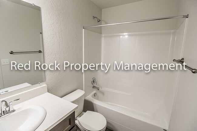 Building Photo - 2616 N Arties Ln