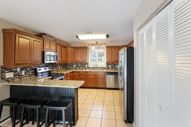 Building Photo - 2004 Boca Chica Ave