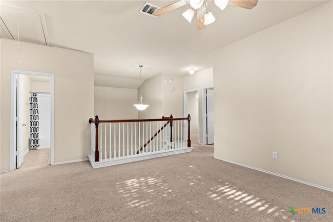 Building Photo - 5405 English Oak Dr