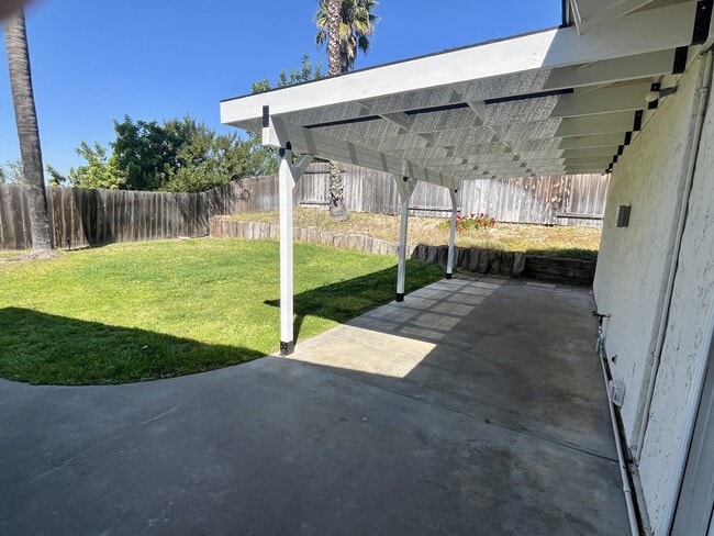 Building Photo - 5436 Mantua Ct