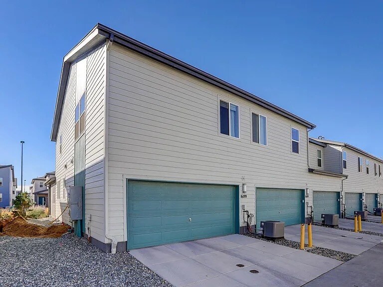 Building Photo - 16199 E Elk Dr