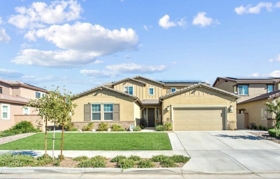 Primary Photo - 24438 Montgomery Way