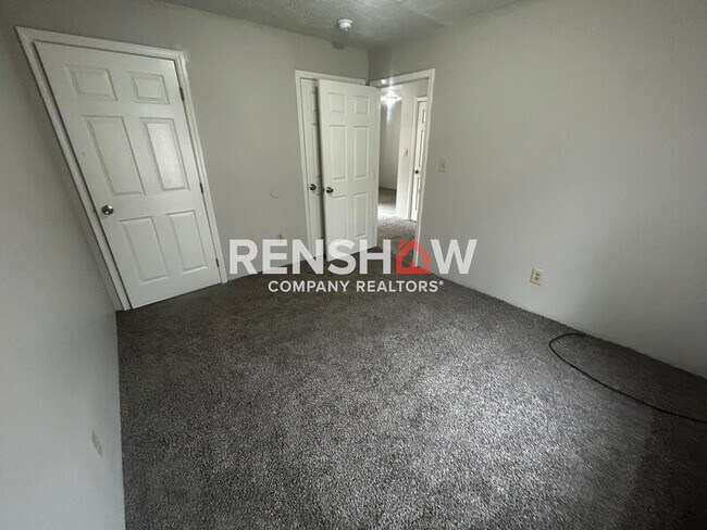 Building Photo - 926 Old Hickory Blvd