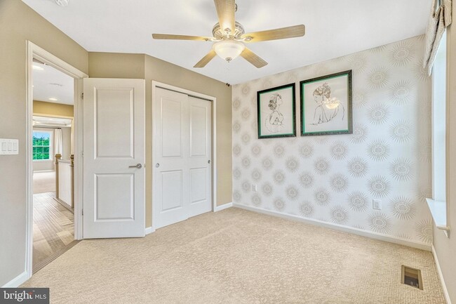 Building Photo - 21491 Willow Breeze Sq