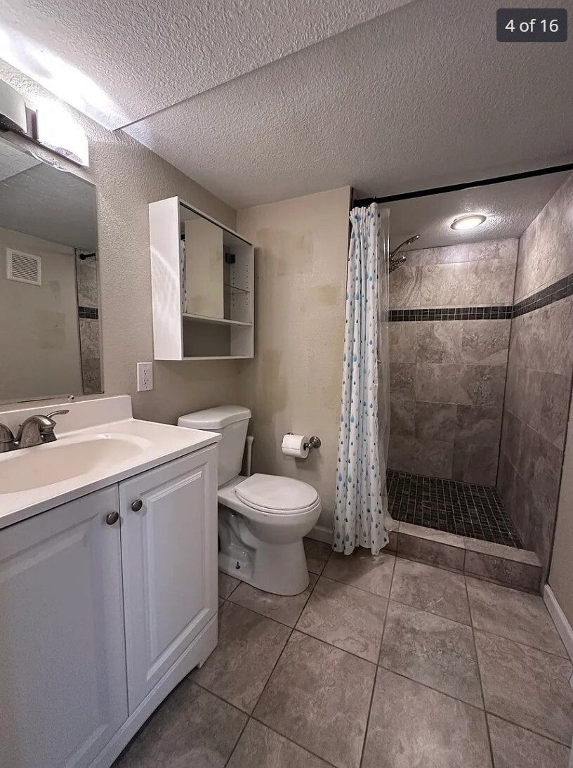 Building Photo - 2340 Garrison St