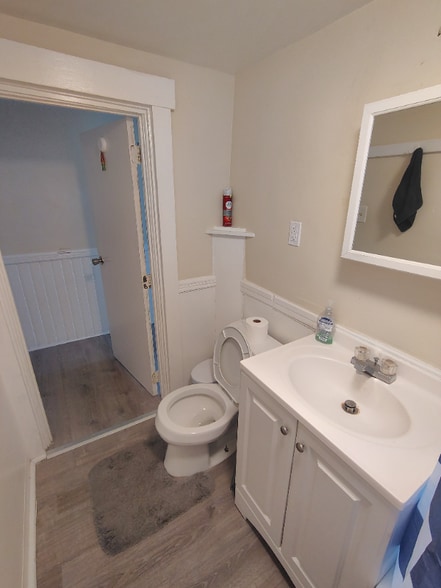 Building Photo - 35 Litchfield St