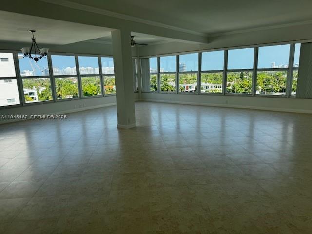 Building Photo - 9100 W Bay Harbor Dr