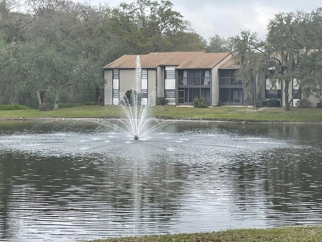 Building Photo - 11550 Baywood Meadows Dr