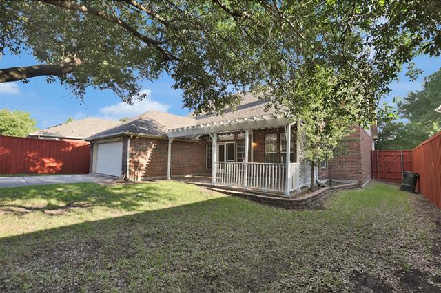 Building Photo - 1524 Endicott Dr