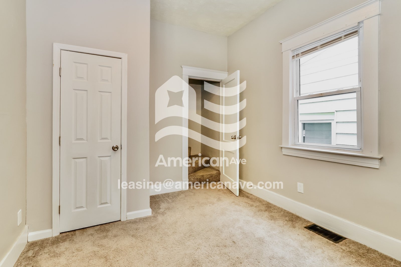 Building Photo - 2320 W Hill St