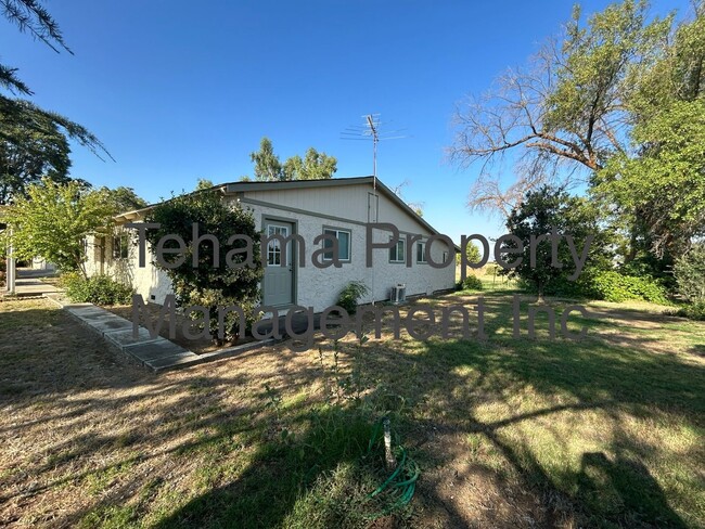 Building Photo - Charming 3 bedroom 1 bath home in Gerber