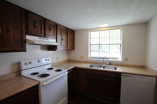 Building Photo - Delmar Dr. 2522/2524
