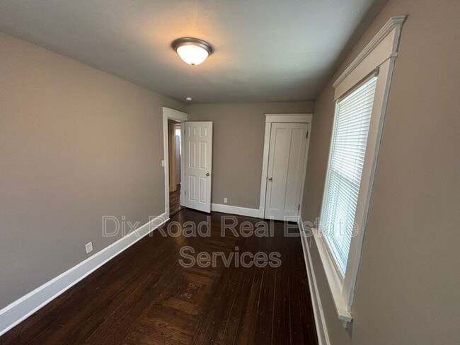 Building Photo - 333 Arlington Ave