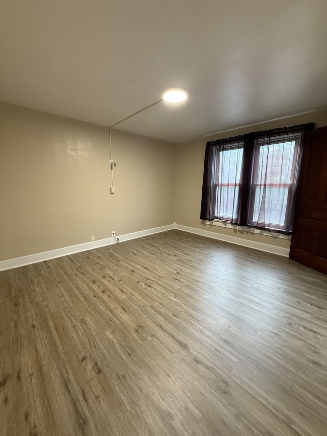 Building Photo - 435 Wyoming St