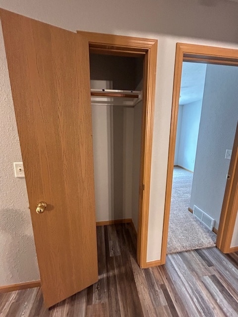 Building Photo - 725 N James Ave