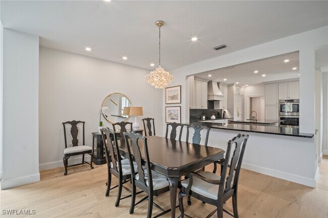 Building Photo - 11448 Quail Village Way