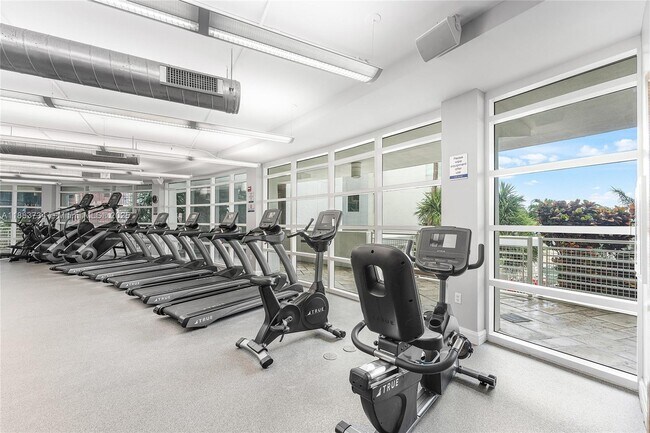 Building Photo - 244 Biscayne Blvd