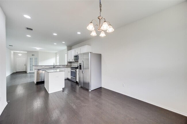 Building Photo - 524 Coffee Berry Dr