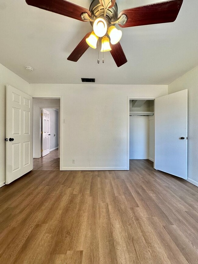 Building Photo - COMING SOON - Large 4 Bedroom Santa Rita H...