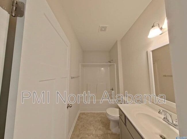 Building Photo - 26628 Kyle Ln