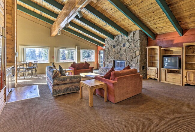 Building Photo - 89410 Ryan Gulch Rd