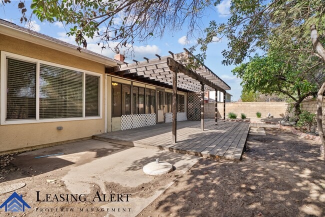 Building Photo - 25352 Avenida Cappela