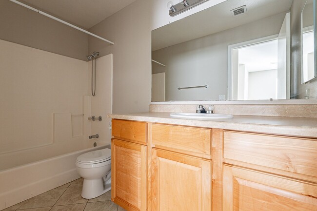 Building Photo - single level 3 bedroom home for rent