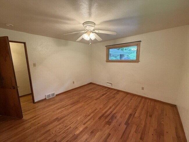Building Photo - Beautiful Home for Rent