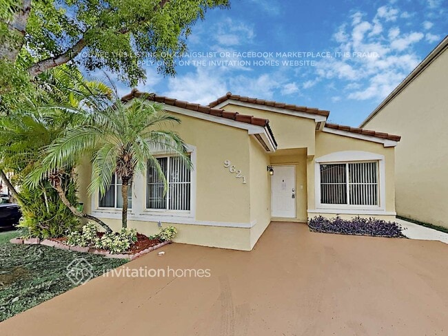 Building Photo - 9621 SW 164th Ct