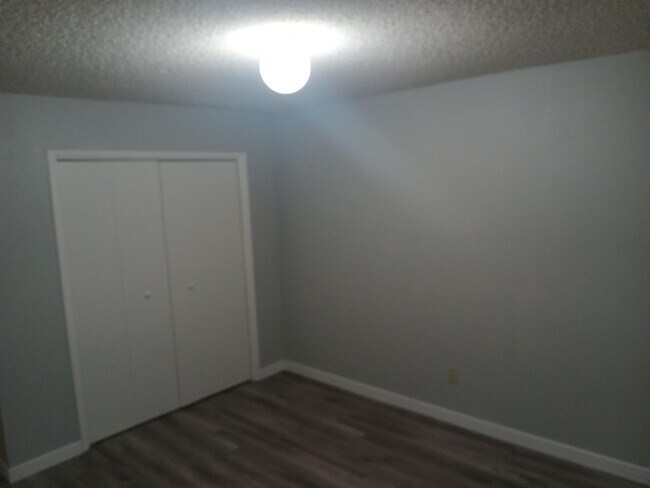 Building Photo - Desirable Two-Story Condo in the North East