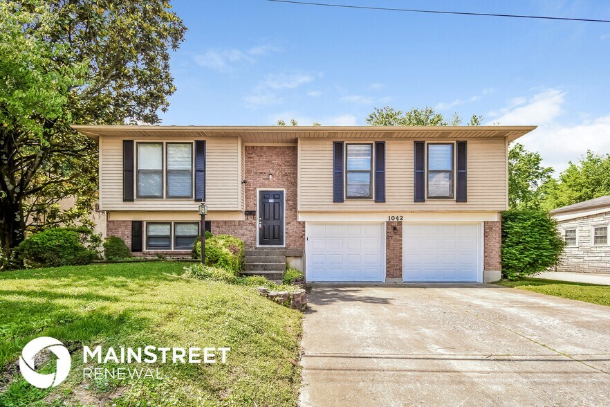 Primary Photo - 1042 Cristland Rd
