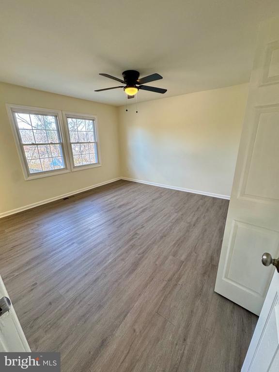 Building Photo - 1040 Springhill Way