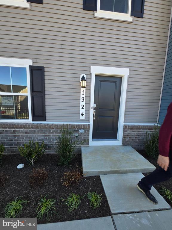 Building Photo - 1324 Red Clover Ln