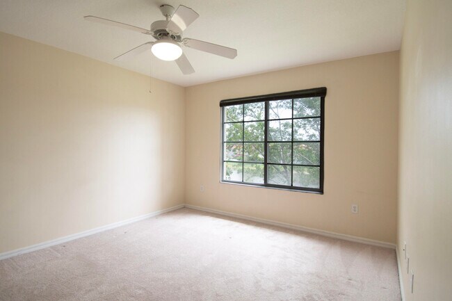 Building Photo - 4180 San Marino Blvd