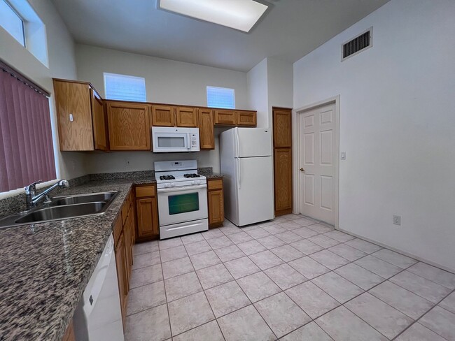 Building Photo - SUN CITY ELKO MODEL 2 BEDROOM 2 BATH