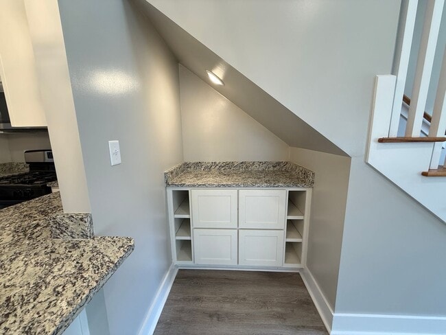 Building Photo - 33 Breckenridge Cv