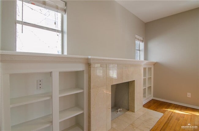 Building Photo - 1117 N 15th St