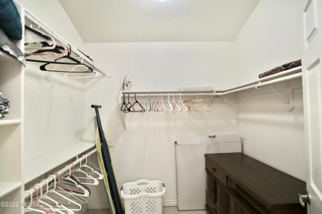 Building Photo - 5258 N Adobe Cir