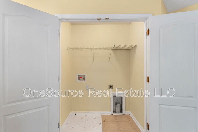 Building Photo - 77 Darby's Crossing Point