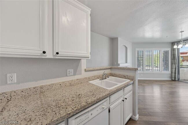 Building Photo - 7127 S Durango Dr