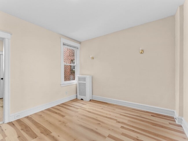 Building Photo - 1983 73rd Ave